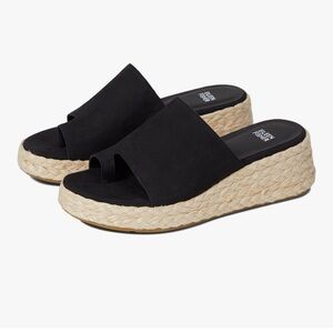 Eileen Fisher Tarry Black  Women's Slide Sandals size 6